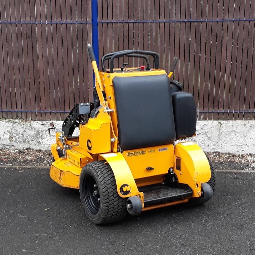 Wright Stander 36" zero turn ride-on - Image 3