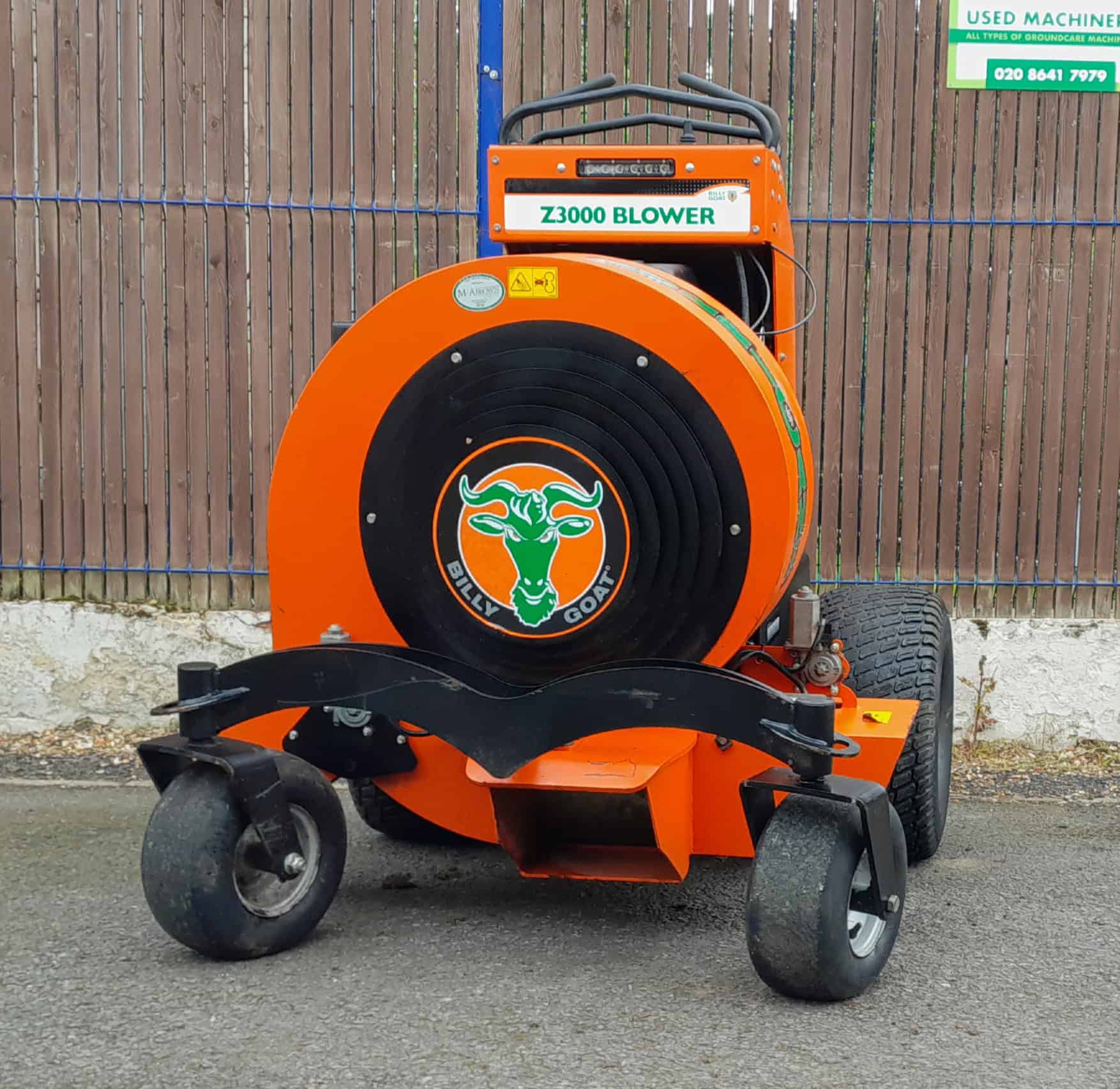 Billy Goat Hurricane Z3000 zero turn Rideon Blower in very good condition.